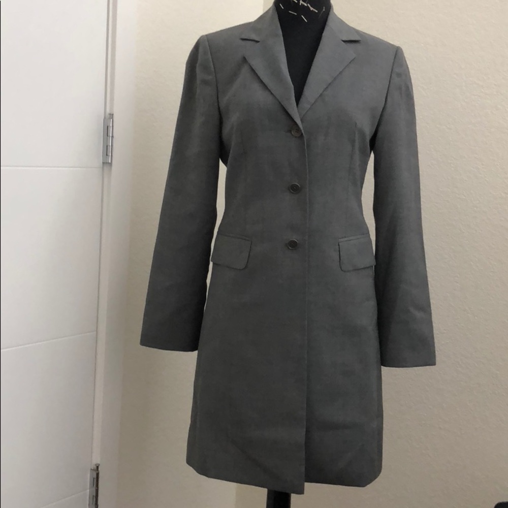Midi blazer in gray